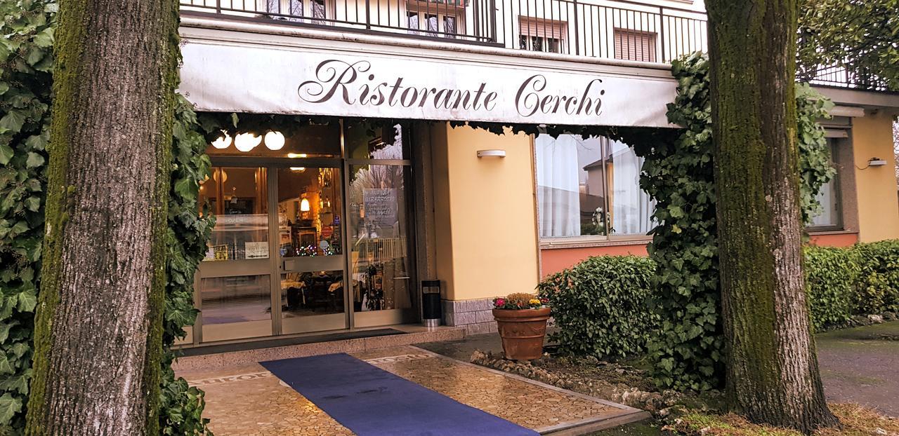 Albergo Cerchi Tortona Exterior photo